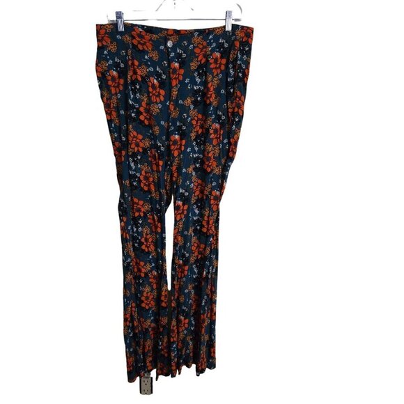 Free People Can't Take My Eyes Off Of You Floral Flare Pants 100% Viscose Size M - Picture 2 of 10